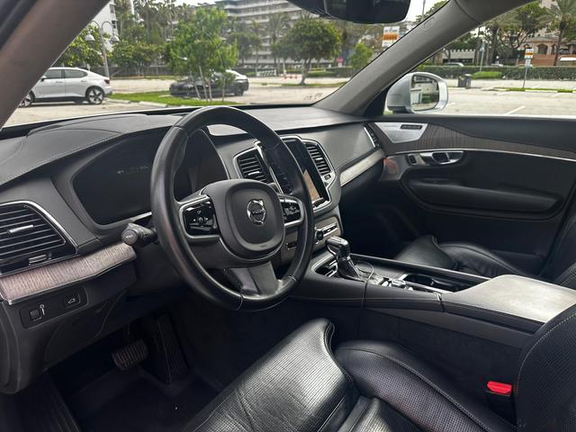 Photo of 2021 Silver Volvo XC90