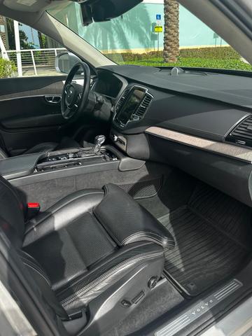 Photo of 2021 Silver Volvo XC90