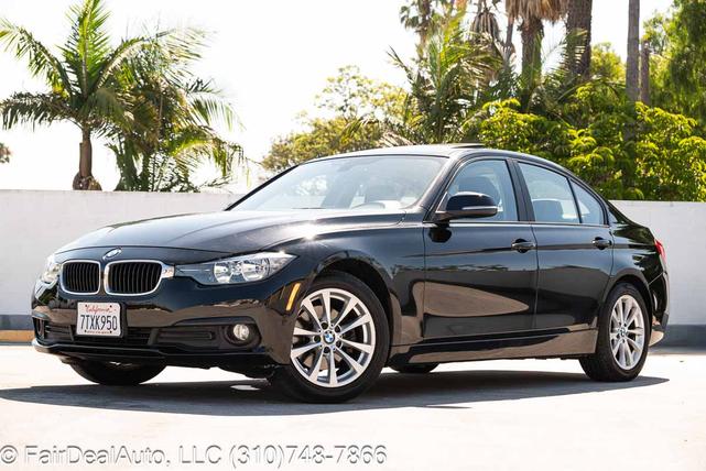 Photo of 2016 Black BMW 320