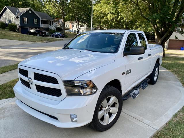 Photo of 2014 White RAM 1500