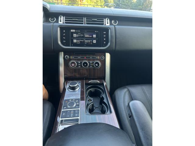 Photo of 2016 Black Land Rover Range Rover