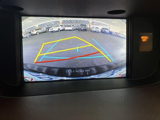 Photo of 2022 Blue Lexus ES 350