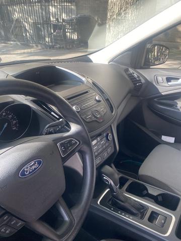 Photo of 2018 Gray Ford Escape