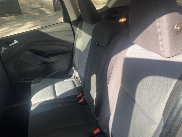 Photo of 2018 Gray Ford Escape