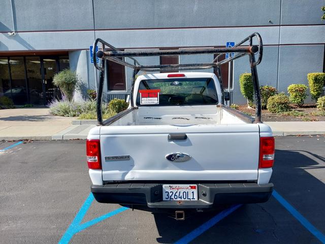 Photo of 2009 White Ford Ranger