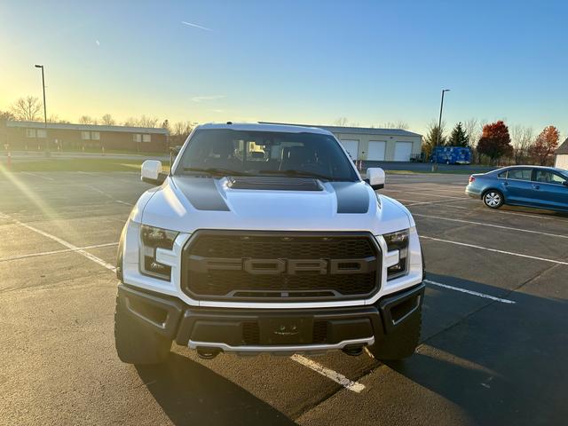 Photo of 2018 White Ford F-150