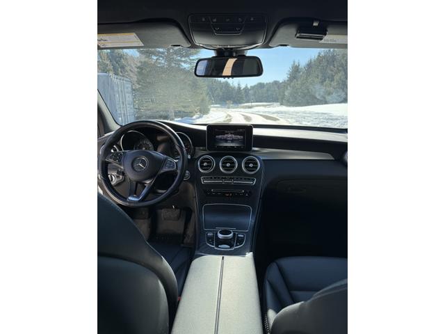 Photo of 2017 White Mercedes-Benz GLC 300
