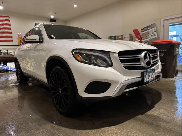 Photo of 2017 White Mercedes-Benz GLC 300
