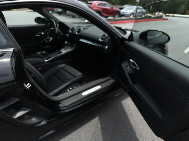 Photo of 2021 Black Porsche 718 Cayman