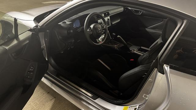 Photo of 2025 Silver Toyota GR86