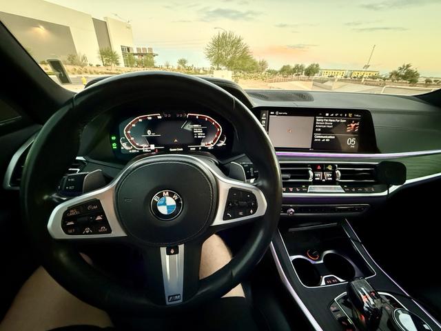 Photo of 2019 White BMW X7