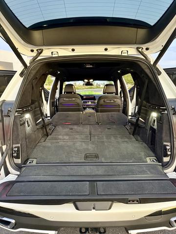 Photo of 2019 White BMW X7