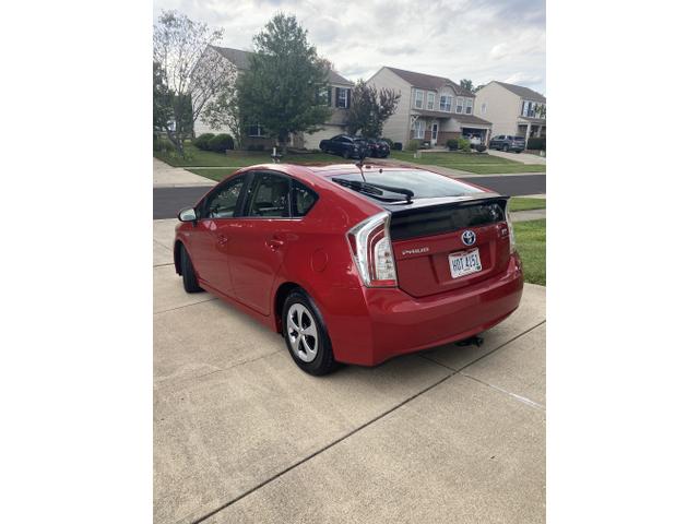 Photo of 2014 Red Toyota Prius