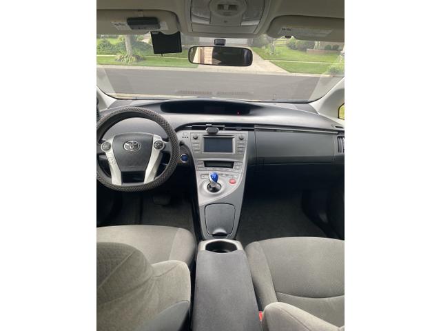 Photo of 2014 Red Toyota Prius