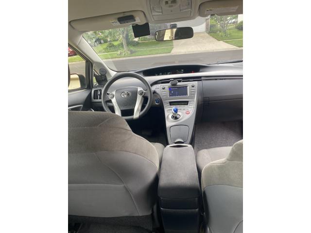Photo of 2014 Red Toyota Prius