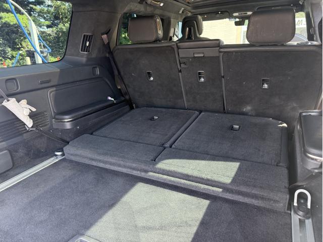Photo of 2023 Black Rivian R1S