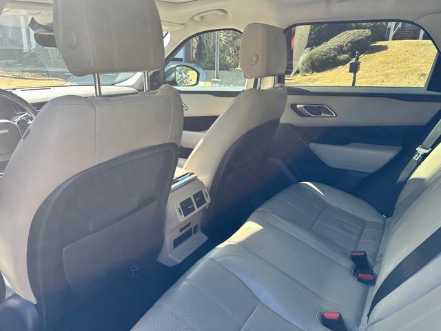 Photo of 2018 Black Land Rover Range Rover Velar