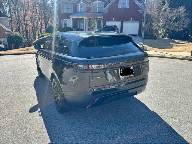 Photo of 2018 Black Land Rover Range Rover Velar