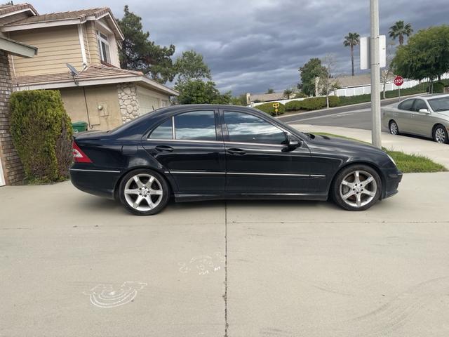 Photo of 2007 Black Mercedes-Benz C-Class
