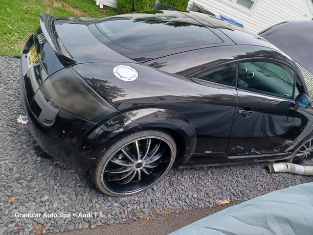 Photo of 2001 Black Audi TT