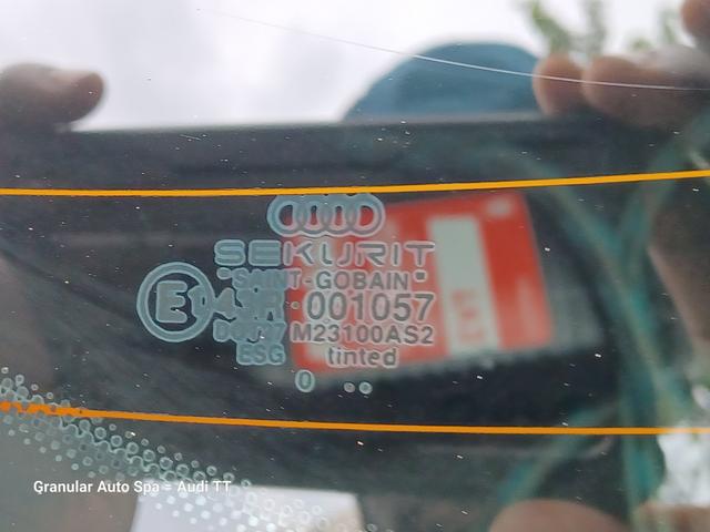 Photo of 2001 Black Audi TT