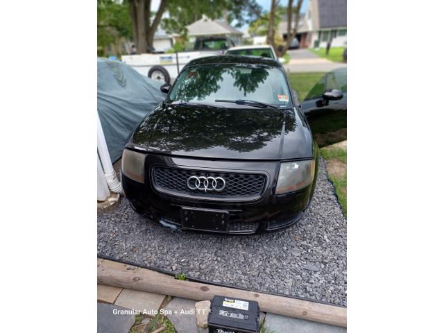 Photo of 2001 Black Audi TT