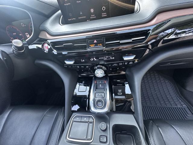 Photo of 2022 Black Acura MDX