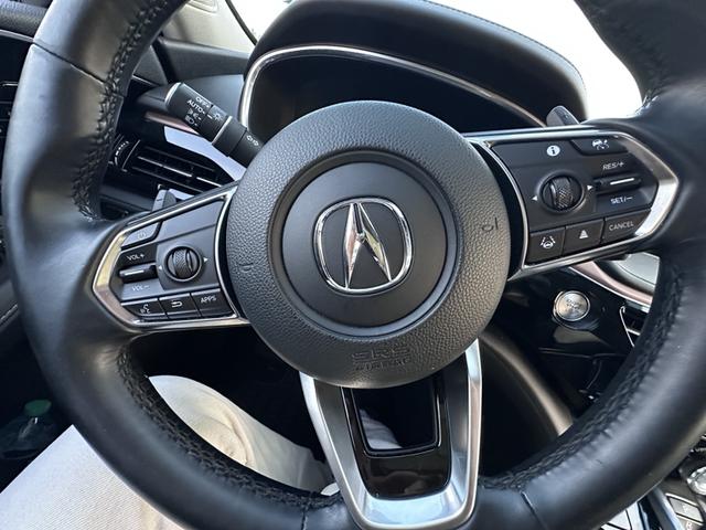 Photo of 2022 Black Acura MDX