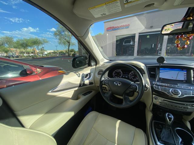 Photo of 2019 Black INFINITI QX60