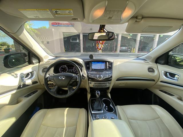 Photo of 2019 Black INFINITI QX60