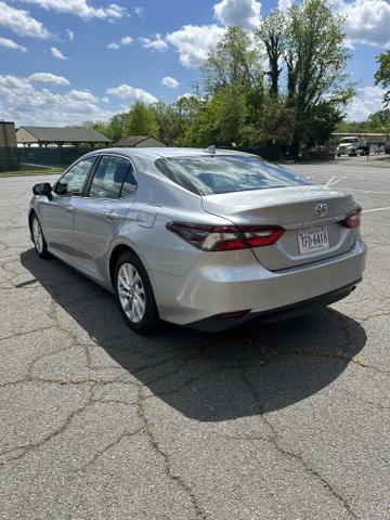 Photo of 2021 Silver Toyota Camry
