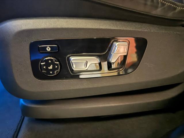 Photo of 2019 Black BMW X5
