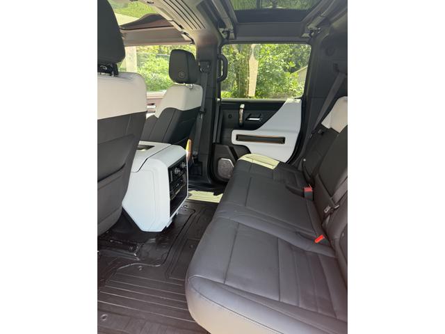 Photo of 2024 Orange GMC HUMMER EV Pickup