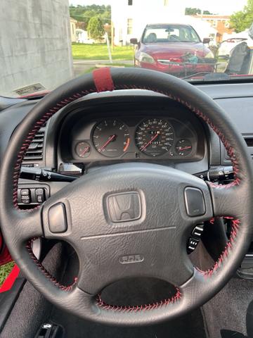 Photo of 2001 Red Honda Prelude