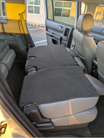 Photo of 2016 White Ford Flex