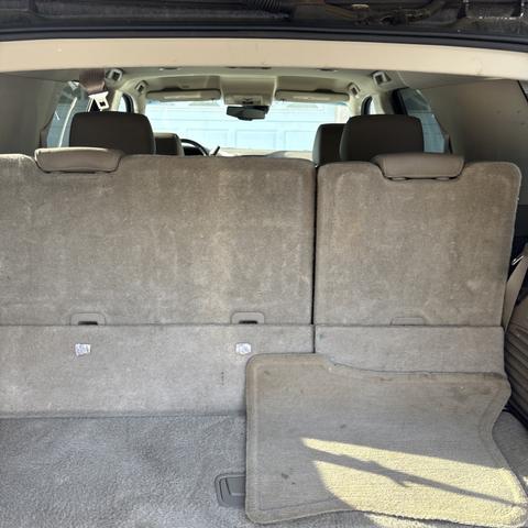 Photo of 2015 Gray Chevrolet Tahoe