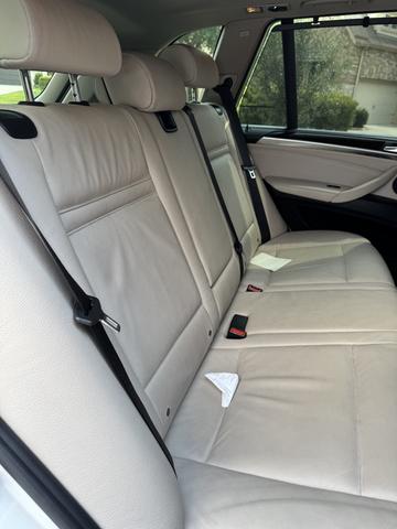 Photo of 2013 White BMW X5
