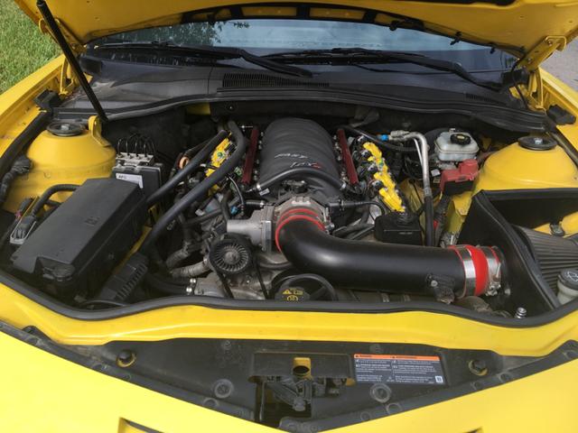 Photo of 2010 Yellow Chevrolet Camaro