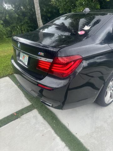 Photo of 2015 Black BMW 740