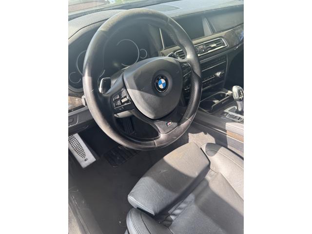 Photo of 2015 Black BMW 740