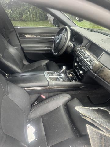 Photo of 2015 Black BMW 740