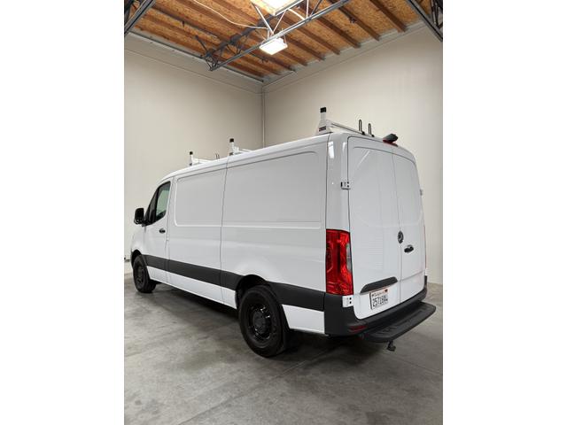 Photo of 2024 White Mercedes-Benz Sprinter 2500