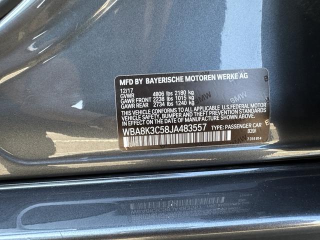 Photo of 2018 Gray BMW 330