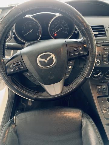 Photo of 2012 White Mazda Mazda3