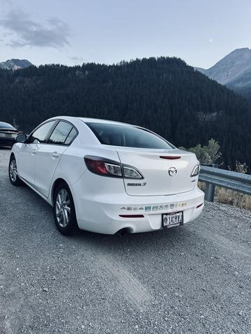 Photo of 2012 White Mazda Mazda3