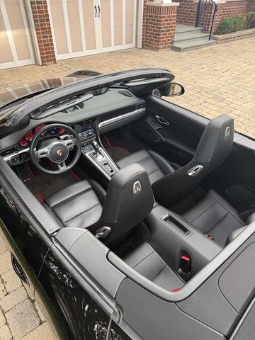Photo of 2013 Black Porsche 911