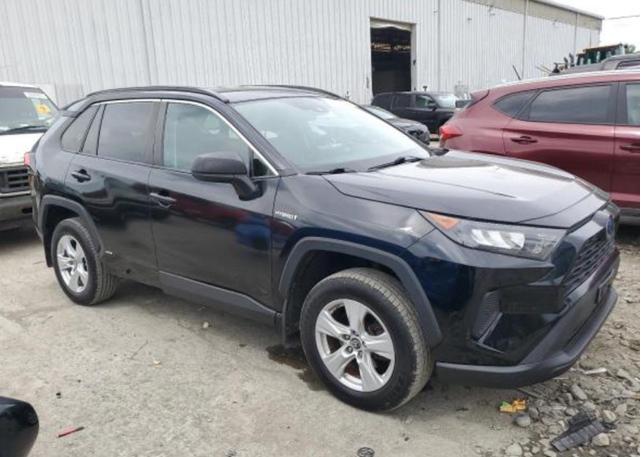 Photo of 2019 Black Toyota RAV4 Hybrid
