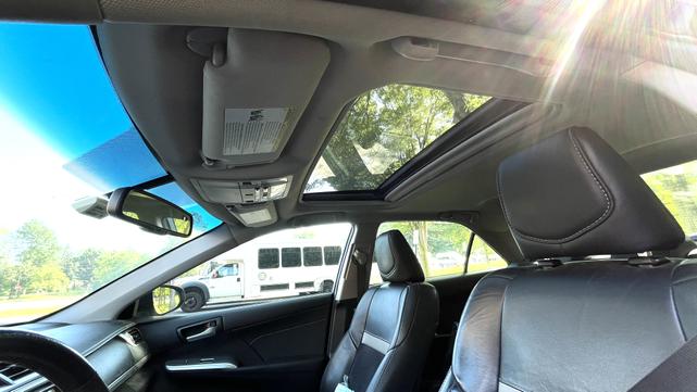 Photo of 2014 Silver Toyota Camry