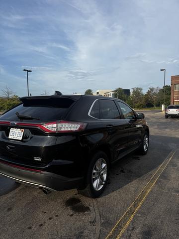 Photo of 2017 Black Ford Edge