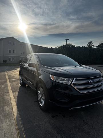 Photo of 2017 Black Ford Edge